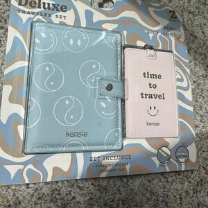 Traveler set- passport holder/ luggage tag